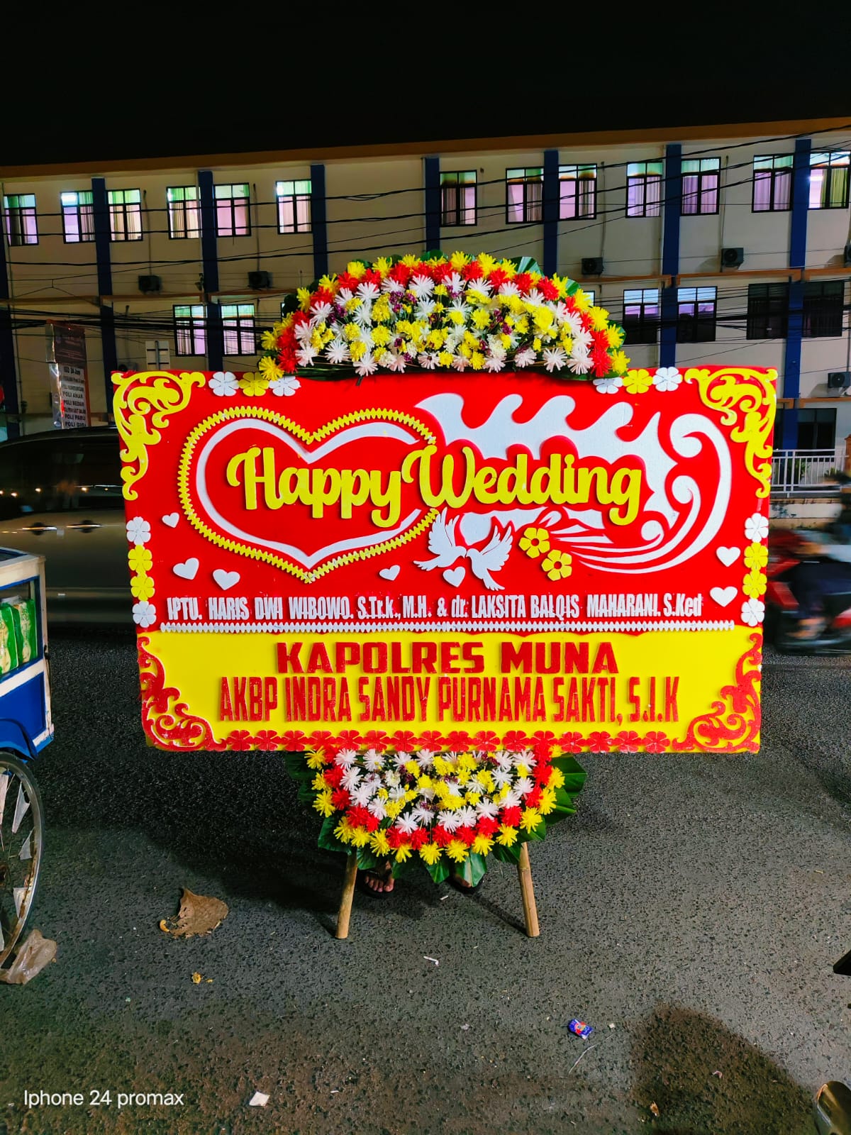Toko bunga florist di Dukupuntang Cirebon melayani pemesanan dan pengiriman 24 jam