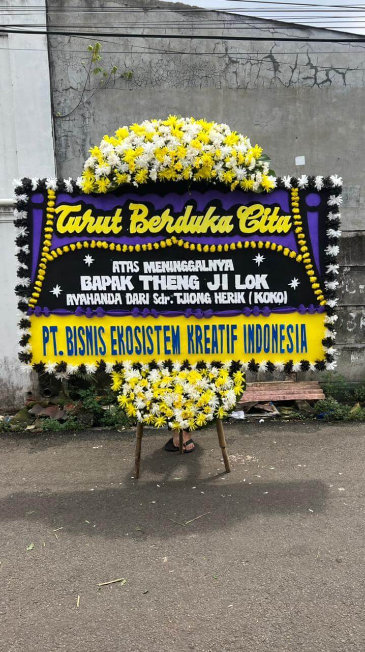 Bunga papan duka cita ungu kuning Pabedilan Cirebon